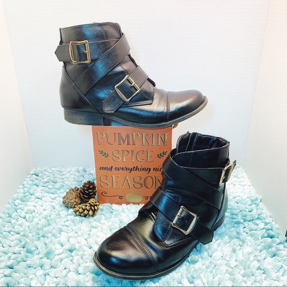 Nature Breeze Shoes - Nature Breeze Booties Black with Buckles size 8